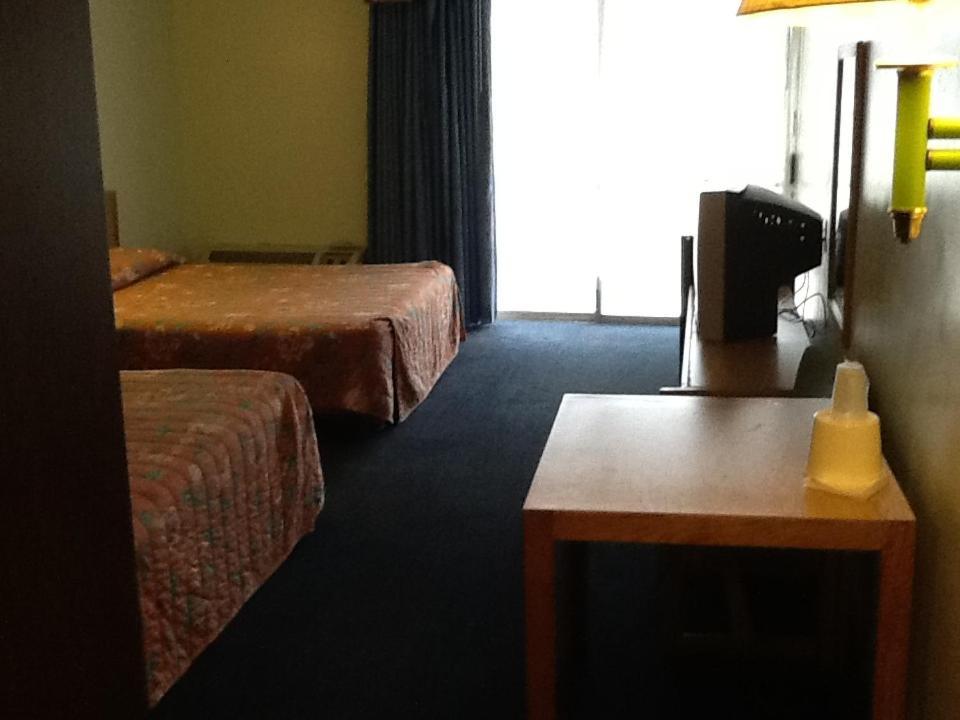 Regency Inn And Suites Baldwin Park Exteriör bild
